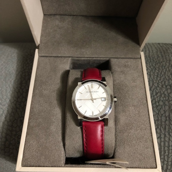 burberry red watch